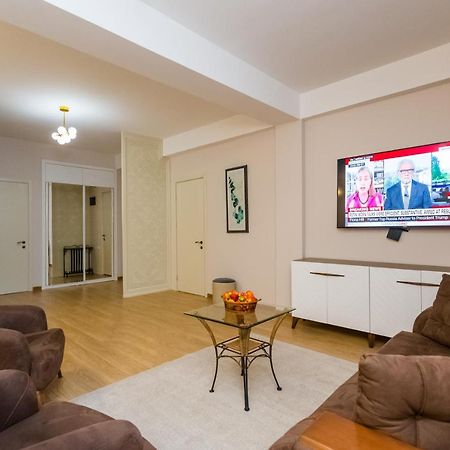 Central Comfort Place L Тбилиси Екстериор снимка