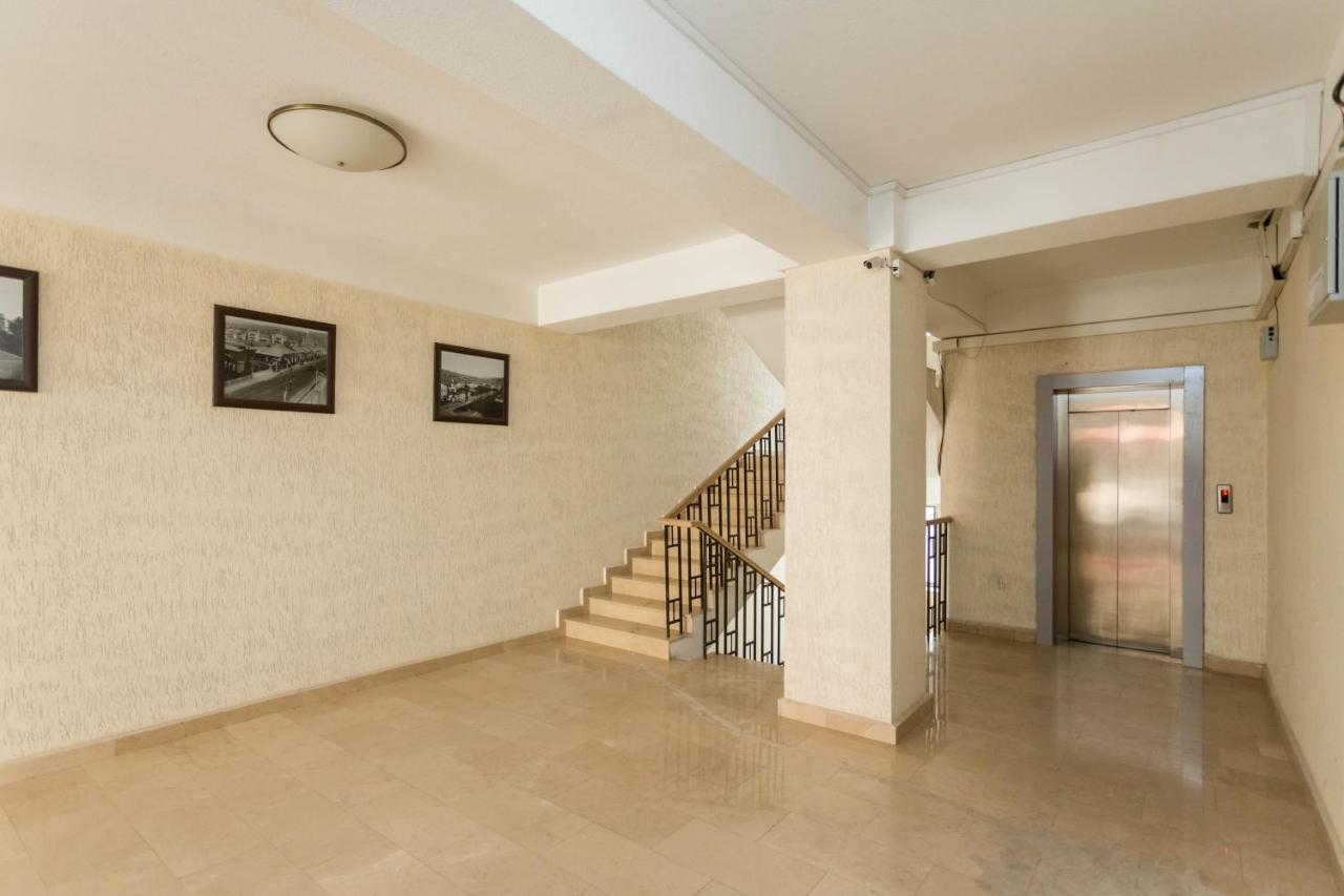 Central Comfort Place L Тбилиси Екстериор снимка
