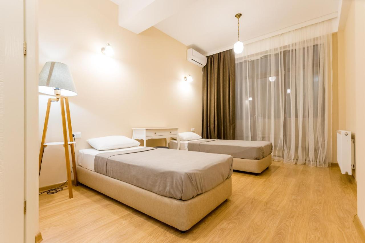 Central Comfort Place L Тбилиси Екстериор снимка