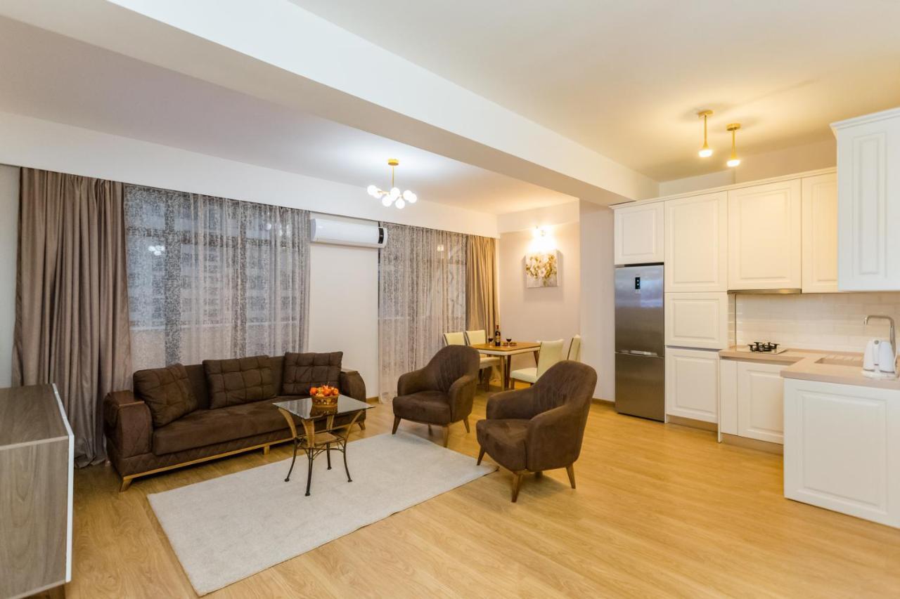 Central Comfort Place L Тбилиси Екстериор снимка
