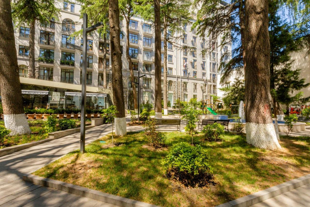 Central Comfort Place L Тбилиси Екстериор снимка